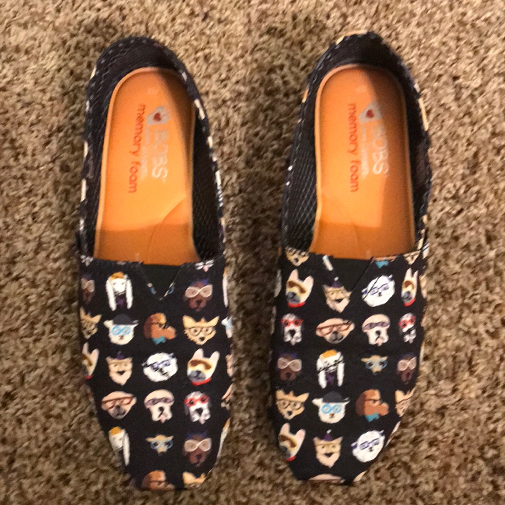 Bobs from Skechers  for Dogs  size 9, worn once